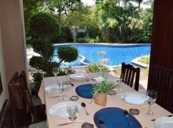 บ้านพัก Pool villa ให้เช่า 105,000 บาท/เดือน เฟอร์นิเจอร์ครบครัน ใกล้เมือง สามารถรองรับได้ถึง 12-14 ท่าน จากสนามบินเพียง 30 นาที