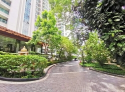 ขาย The Address ชิดลม 42 ตรม. ชั้น 19 ห้องเปล่า ไม่เคยอยู่อาศัย