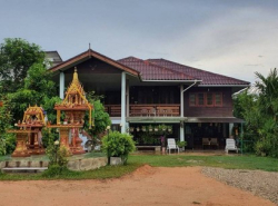 ขายบ้านพร้อมที่ดิน ติดถนนพหลโยธินทางหลวง หมายเลข 1 อำเภอเมือง จังหวัดเชียงราย เนื้อที่ 1 ไร่ 1 งาน 60 ตารางวา