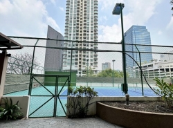 ให้เช่าคอนโดมิเนียมหรู 3 ห้องนอน ใจกลางเมือง สุขุมวิท Towerpark condo BTS นานา