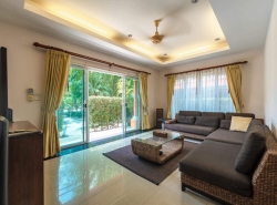 For Rent : Rawai, 2-story house, contemporary Thai style, 3 bedrooms 2 bathrooms