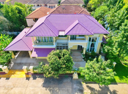 บ้าน ลดาวัลย์ เลคโคโลเนียล 4 นอน 150 sq.wa 18000000 B. ใกล้ - ทำเลทอง เป็นบ้านหลังริม อยู่ต้นโครงการ ติดสวน บ้านสภาพดีมาก พร้อมอยู่