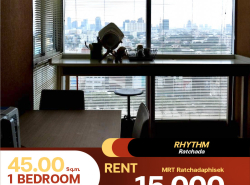 ว่างให้เช่า คอนโด Rhythm Ratchada1 ห้องนอน ห้องที่ครบเครื่องสุดๆ ให้เครื่องใช้ไฟฟ้าครบครัน