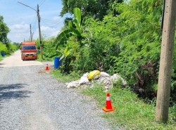 ขายที่ดินคลองหก คลองหลวง ปทุมธานี น้ำและไฟมีครบ ถนนกว้าง 6 เมตร ขนาด 100 ตรว.