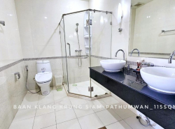 ให้เช่า คอนโด 3 bedrooms city view corner unit บ้านกลางกรุง สยาม-ปทุมวัน คอนโดมิเนียม 115 ตรม. near Siam Paragon CTW BTS Ratchathewi