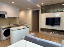 RC051024 For rent Condo Noble Around Sukhumvit 33 Fully furnished near BTS Phrom Phong. 