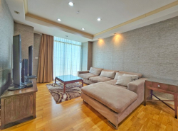 ขายด่วน ๆ Condo Urbana Sathorn 64 ตร.-ม. 1 Bedroom 1 BATHROOM 9500000 บ. N I C E!