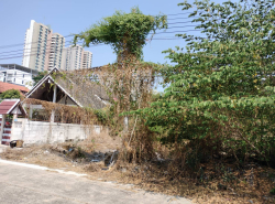 LAND FOR SELL!!  ขายที่ดินเปล่า 75 ตรว. ในเมืองทองธานี ใกล้ถนนบอนสตรีท หน้ากว้าง 12 ม. พร้อมโอนฯ 