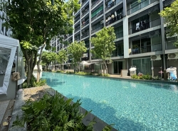  ขายด่วน 1ห้องนอน 35.5 ตร.ม. Pool Access เหมือนมีสระว่ายน้ำอยู่หลังห้อง คอนโด A SPACE ME สุขุมวิท 77 สไตล์รีสอร์ท  