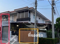 ม. นนท์ณิชา บางใหญ่2 บ้านหลังมุม ติดถนนเมนในหมู่บ้าน