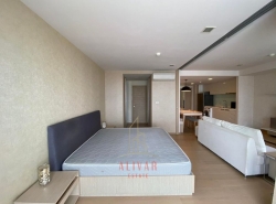 RC070224 Condo for rent LIV@49 Sukhumvit 49 near BTS Thonglor.