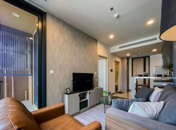 Vtara Sukhumvit 36 clean quiet safe 4th floor BTS Thonglor