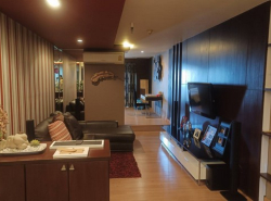 ขายด่ว Nusa State Tower Condominiumห้องวิวแม่น้ำชั้น39 ห้องใหม่มาก Fully furnished