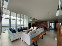 Luxurious Duplex Condominium at The River Breathtaking River and City Views from the 67th Floor