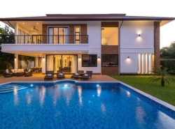 Luxury Pool Villa 48.133 ลบ. กาดฝรั่ง หางดง พูลวิลล่าสุดหรู 2 ชั้น เฟอร์นิเจอร์ครบ บรรยากาศดี เงียบสงบ บ้านโปร่ง โล่ง พร้อมเข้าอยู่ได้เลย