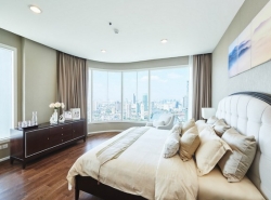 ขายคอนโดโครงการ Menam Residences  ขนาด 160 ตรม. 4 นอน 4  น้ำ ตกแต่งครบ พร้อมเข้าอยู่ได้เลย