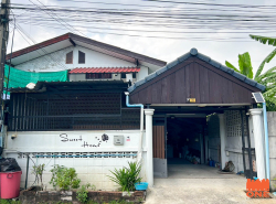 บ้านแฝด ซอยรามอินทรา 8 ใกล้ MRT อยู่ระหว่างสถานี ลาดปลาเค้า