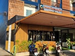 For Rent : Cherngtalay, 3-Storey Commercial Building, 11 bedrooms 14 bathrooms