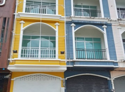 For Rent : Samkong, 3-Story Commercial Building, 2 Bedroom 2 Bathrooms