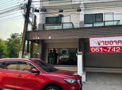 townhome ทาวน์โฮม 3 ชั้น (ห้องมุม) ขนาด 31.6 ตร.ว. (พื้นที่ใช้สอย 300 ตร.ม.) อ.เมืองเลย จ.เลย 3Bedroom 2300000 THB ใกล้ เยื้องกับโรงแรมศรีสุขเดอเลย และห่างจากโลตัสเอ็กซ์เพรส บ้านนาหนอง ประมาณ 500 ม. ราคาคุ้มสุดเวอร์