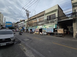 ขายที่ดินพร้อมสิ่งปลูกสร้าง 250 ตร.วย่านถนนจันทร์บางคอแหลม เจริญราษฎร์ เจริญกรุง