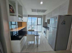 ขายLife Ratchadapisek 2Bed 2Bath  66 ตรม ชั้น 27 ตึก A  ใกล้สี่แยกห้วยขวาง MRTห้วยขวาง