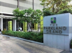 ขาย คอนโด The Parkland Grand Taksin  54 ตรม. 1 bed 1 bath 1 living 1 balcony 1 parking space fix