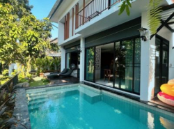 บ้านเดี่ยว POOL VILLA สันกำแพง ขายขาดทุน พูลวิลล่า ราคานี้มีแต่กำไร! ลดหนักมาก ขายต่ำกว่าต้นทุน!  โอกาสสำหรับ #นักลงทุน #ปล่อยเช่ารายวัน 